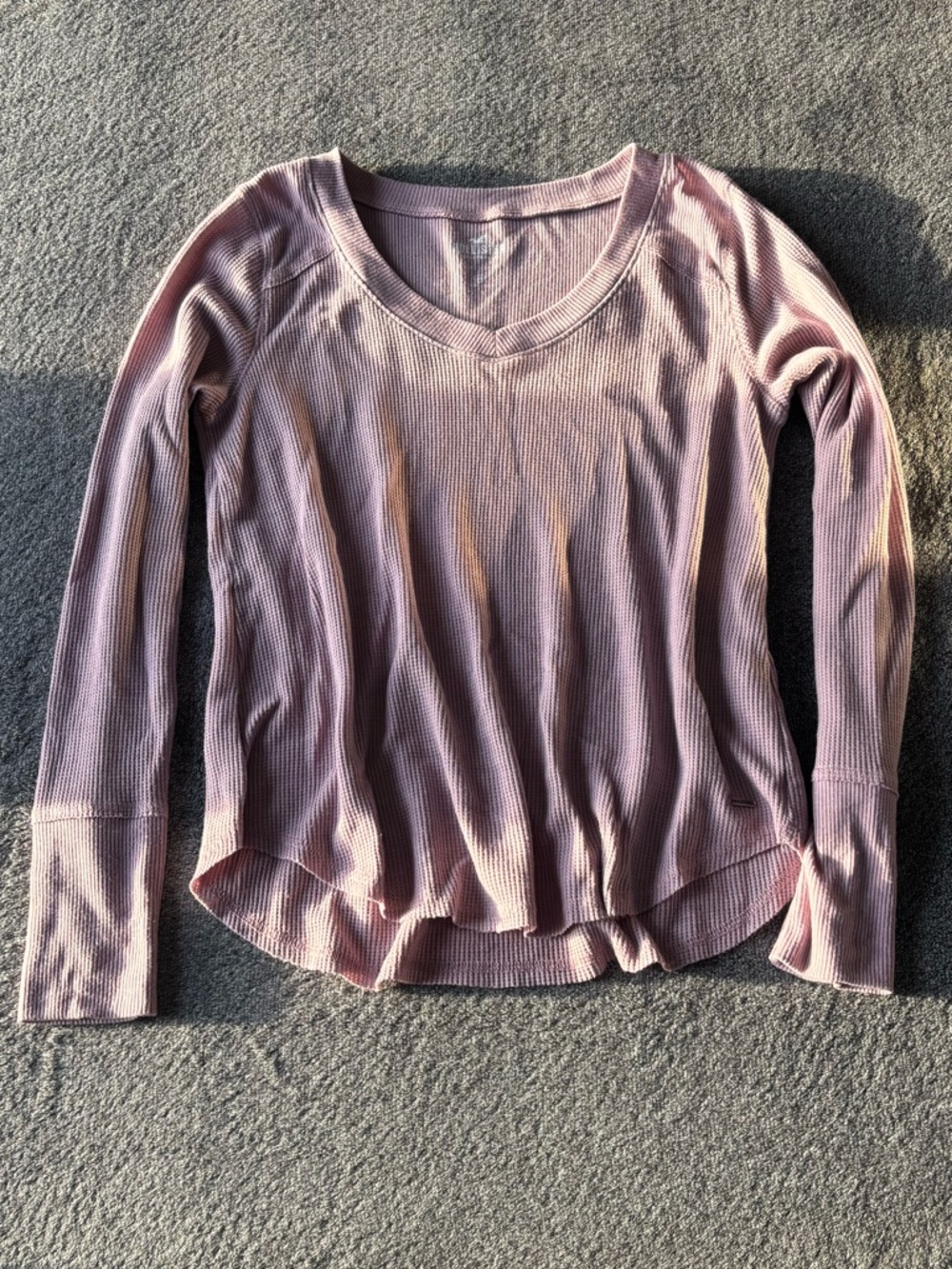 hollister v-neck long sleeve top